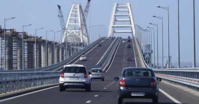 Экскурсия из Геленджика: Крымский мост фото 5937